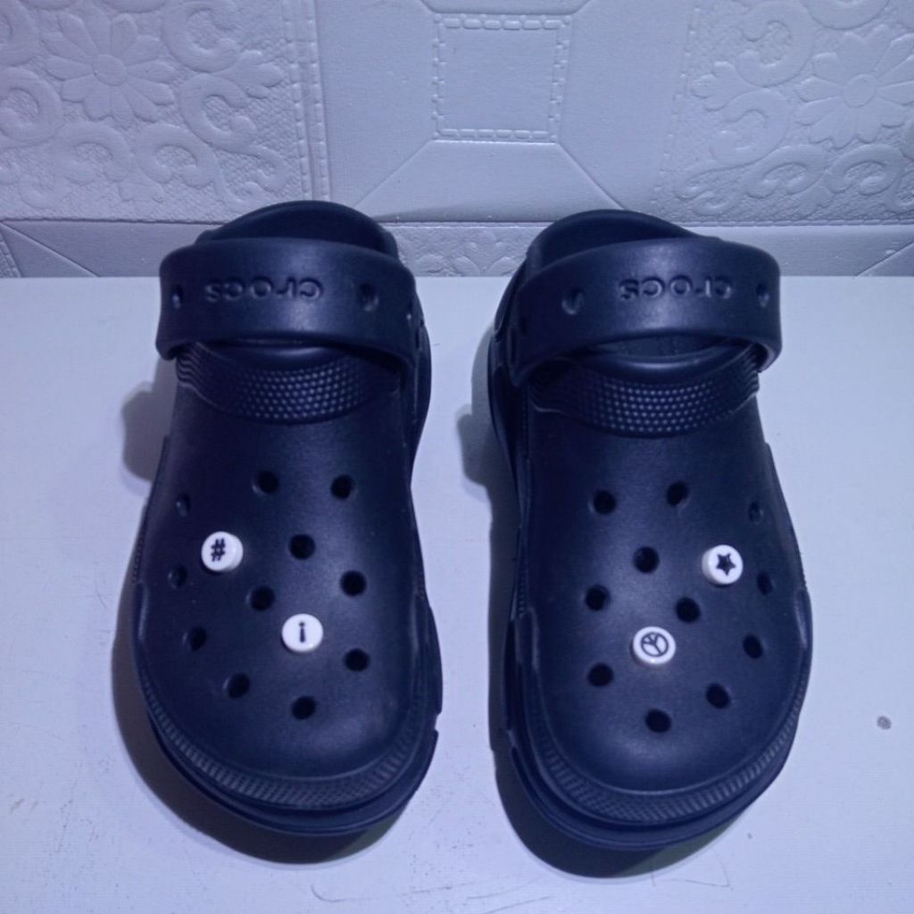Sandal Crocs Ori
