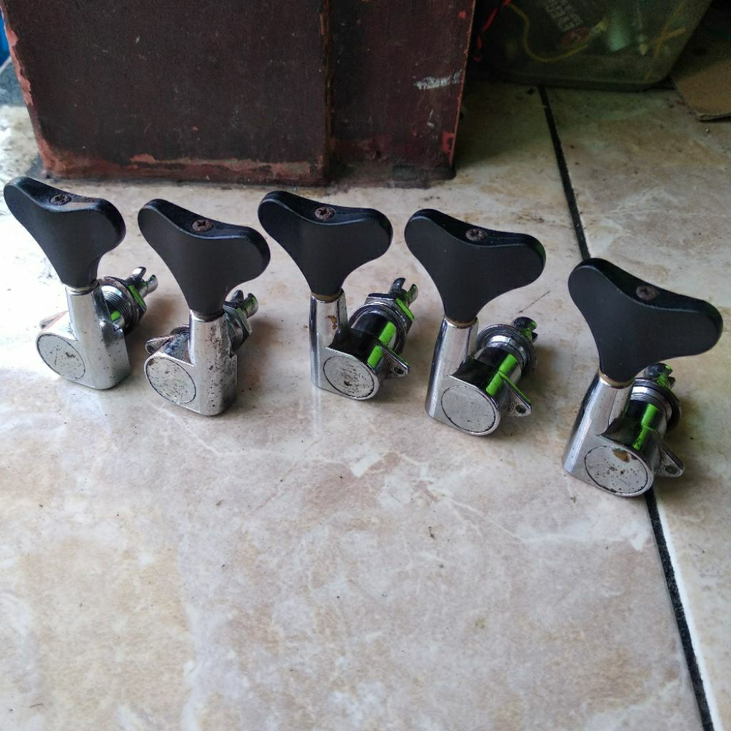 1 set dryer bass 5 string, Original copotan CORT Action V