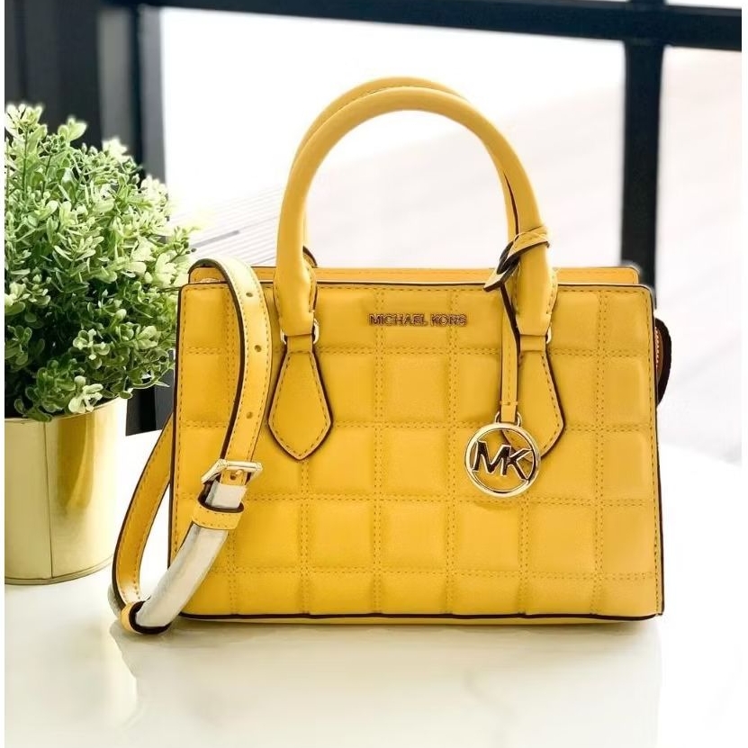 mk Sheila Medium Satchel Daisy Yellow Quilted