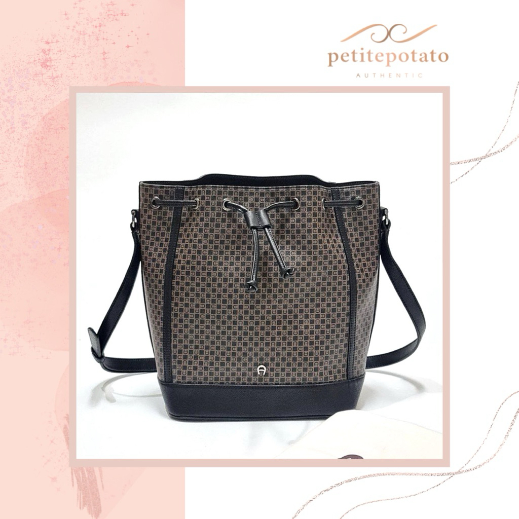 TAS BRANDED WANITA AIGNER ADRIA BUCKET BAG