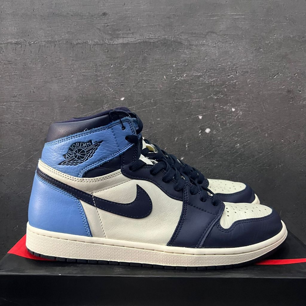 Biru-putih-Hitam (High Obsidian)