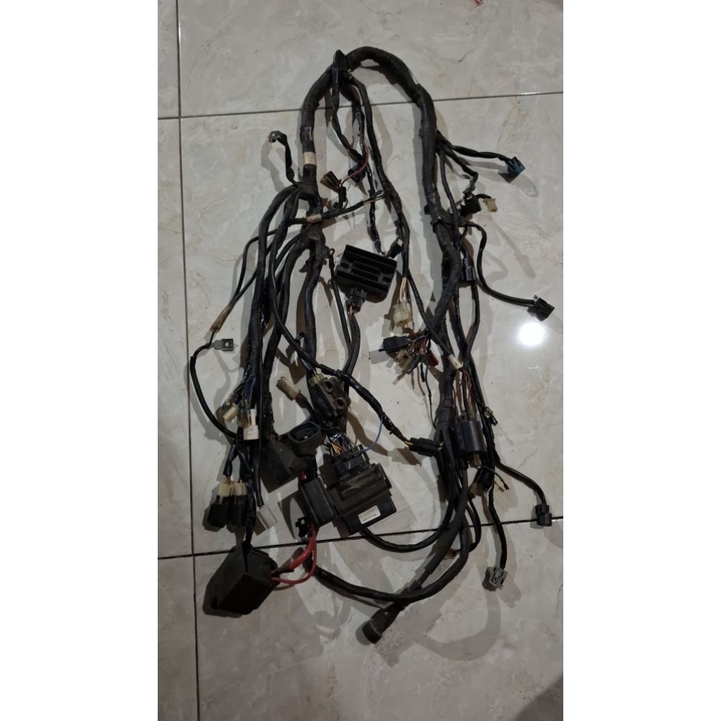 kabel body r15 v2