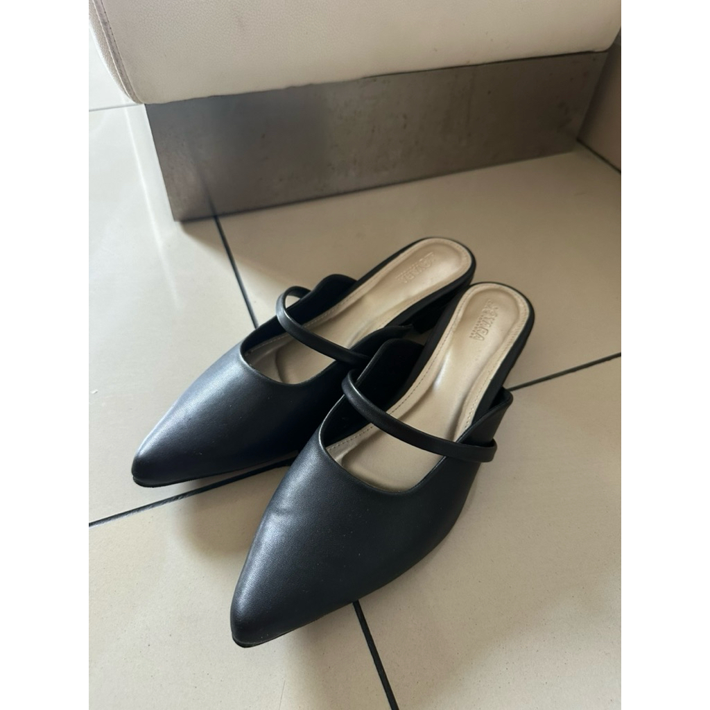 PRELOVED sandal wanita