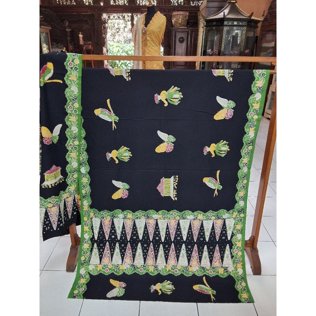 Kain Batik Sarung Tumpal Betawi/Kain Tumpal Betawi/Kain Sarung Tumpal/Kain Encim/Kain Tumpal Ondel O