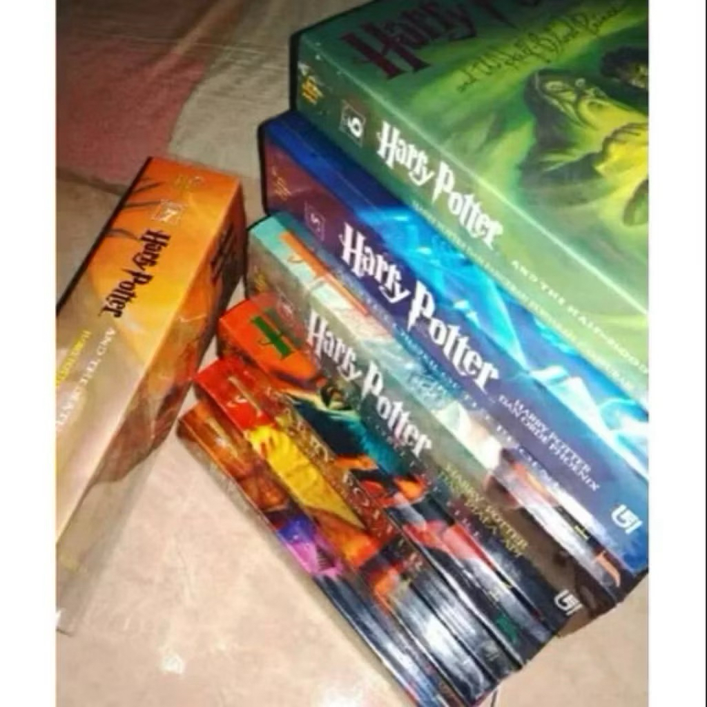 Novel Harry Potter Jilid 1-7 Edisi Lengkap Hard Cover