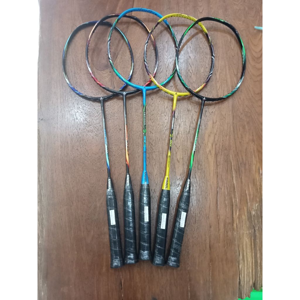 raket Badminton Karakal