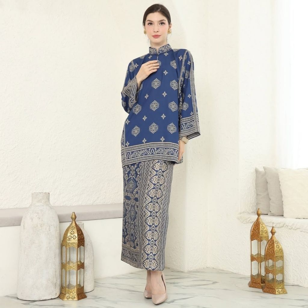 Kebaya Navy | Kebaya Premium | Kebaya Wisuda | Kebaya Modern | Kebaya Wanita | Baju Kurung | Kurung 