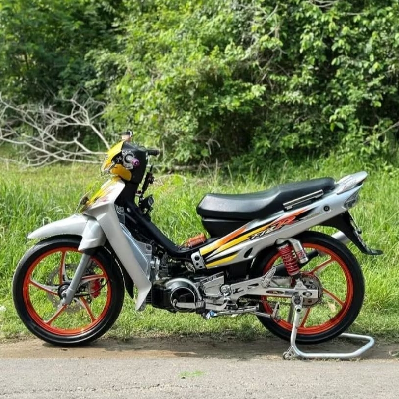 STRIPING ORI YAMAHA FIZ R FIZ R MILENIUM 2000 KUNING STIKER ORI KUALITAS TERBAIK TERMURAH KING SERIE