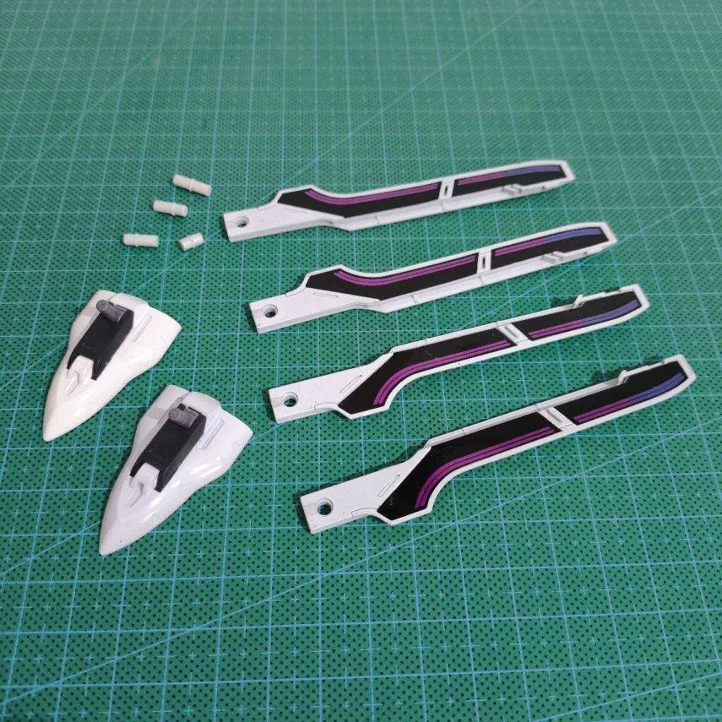 Backpack HG 1/144 Gundam Schwarzette
