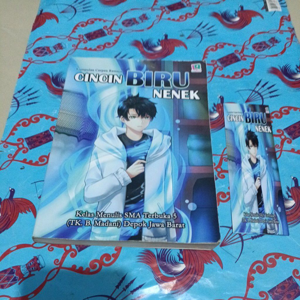 Buku Kumpulan cerpen Remaja - Cincin Biru Nenek