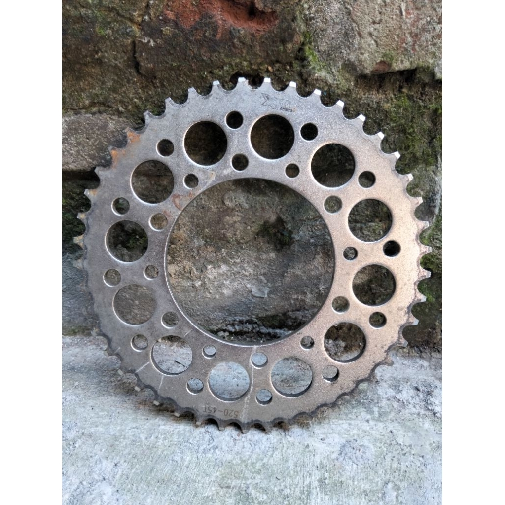 gear belakang Yamaha Byson/Vixion/scorpio/NVA/NVL/mxking 520/45T XTR RACING