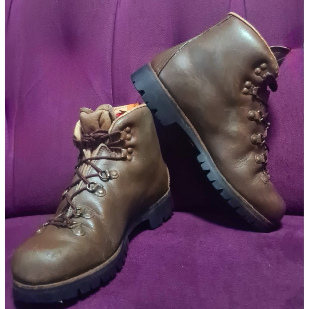 Robusta Monkey Boots sz 42