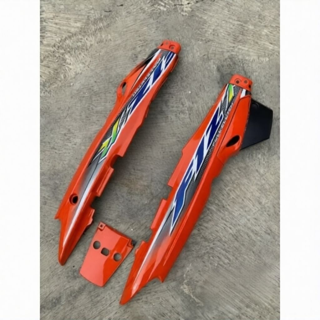 Cover bodi belakang fiz fiz r + stripping + tutup bok aki warna oren