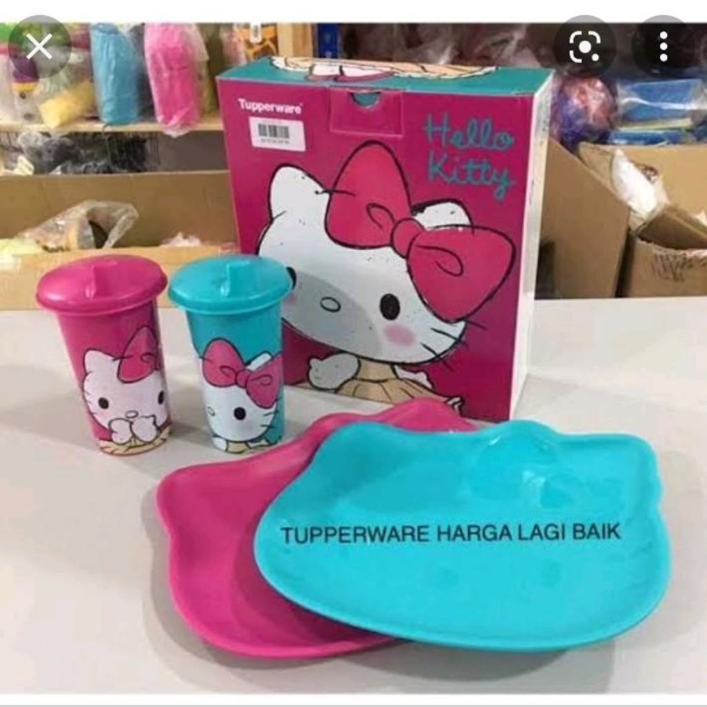 TUPPERWARE TEMPAT MAKAN HELLO KITTY SET
