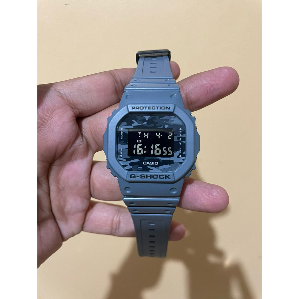 Gshock DW-5600 like new