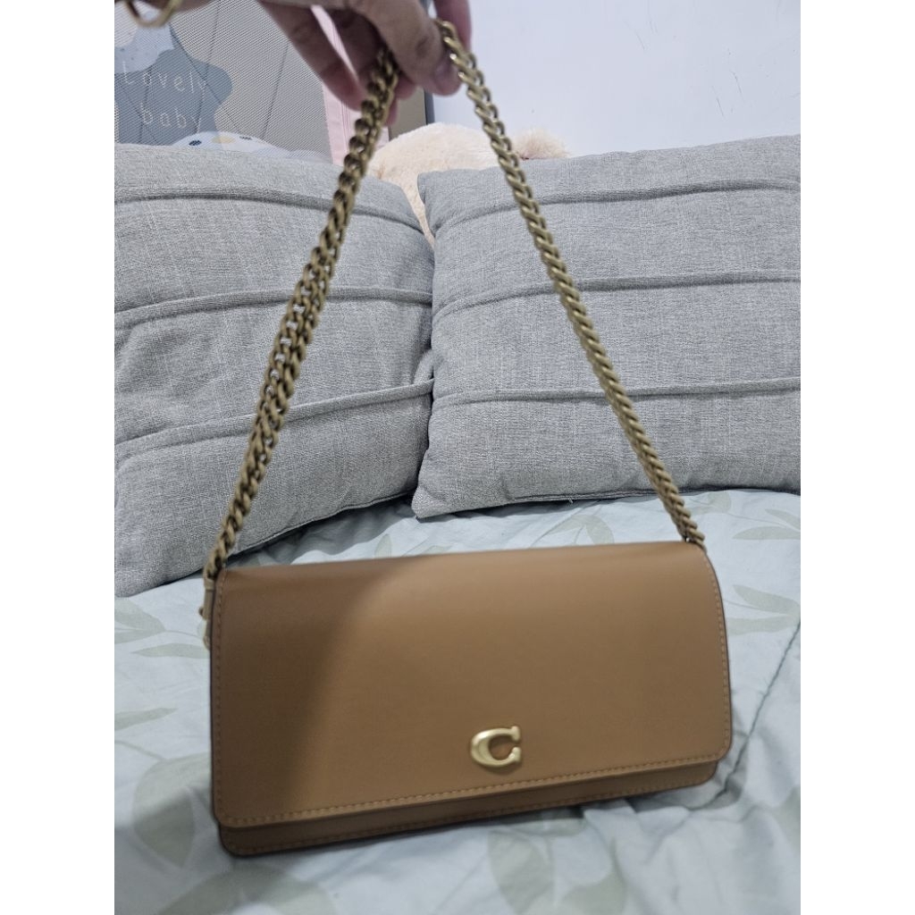 Preloved TAS Coach essential wallet on chain Original tas pesta