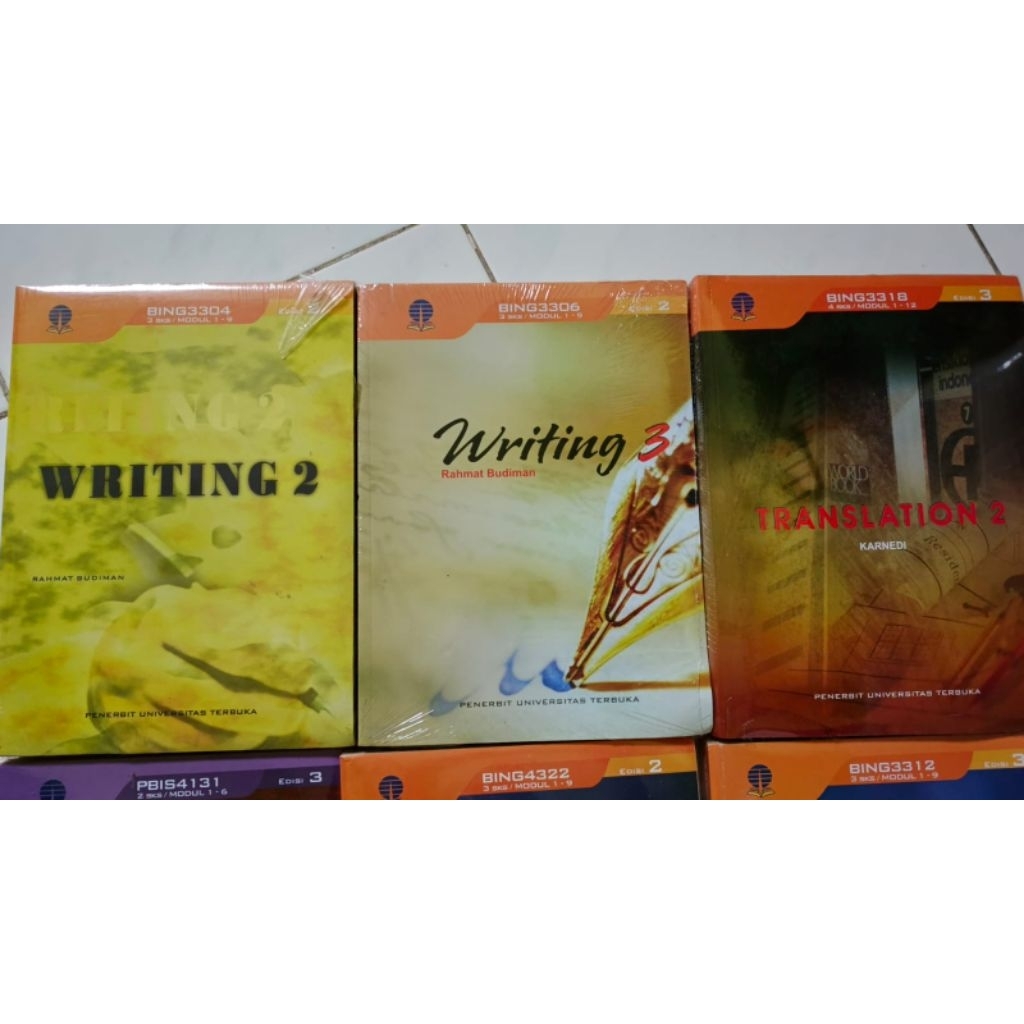 Modul Universitas Terbuka (UT) Jurusan Sastra Inggris