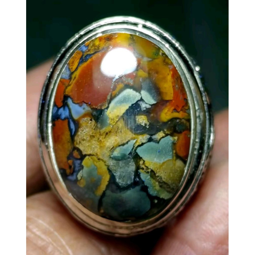 cincin batu pancawarna