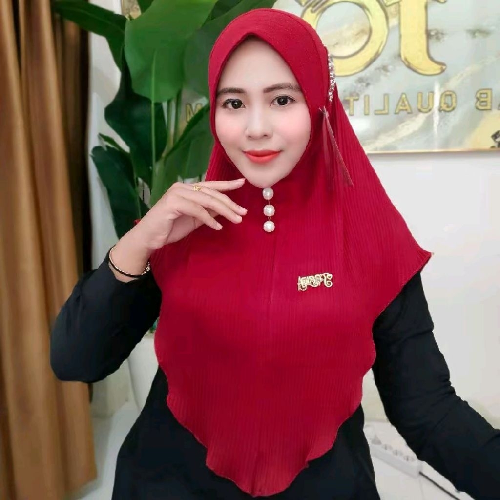 HIJAB FO AMANDA PED BERGO