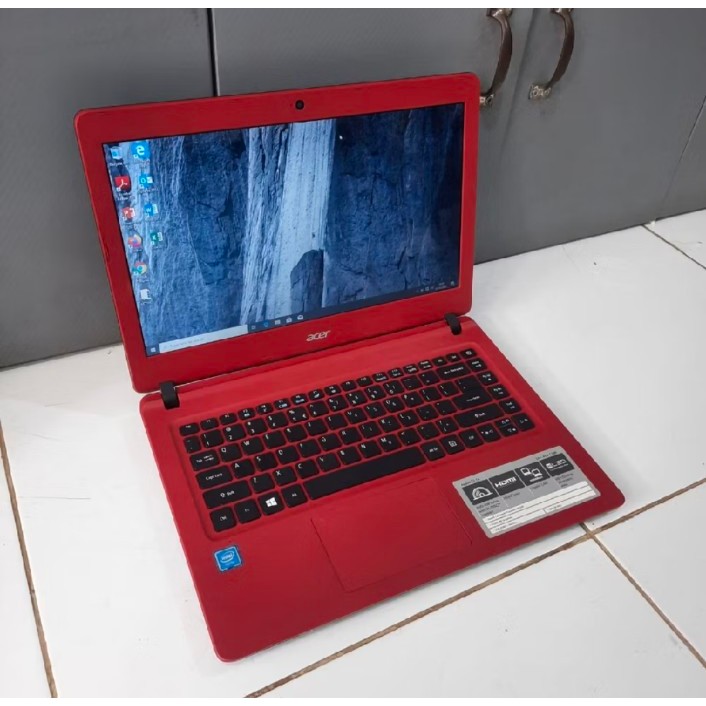 Laptop Acer ES1-432 | Intel Celeron N3350 | RAM 8GB SSD 256GB | BERGARANSI