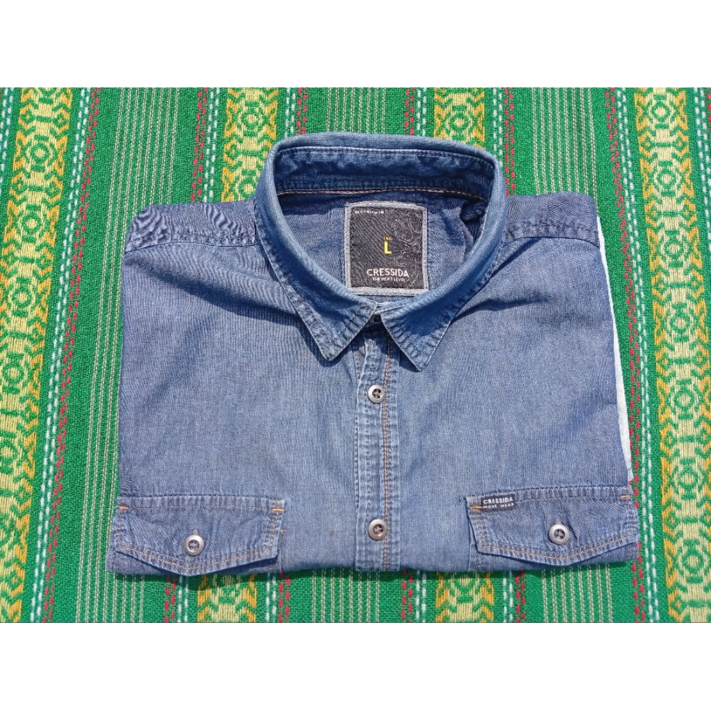 Kemeja Lengan Pendek "Cressida" Denim Ombre (L)