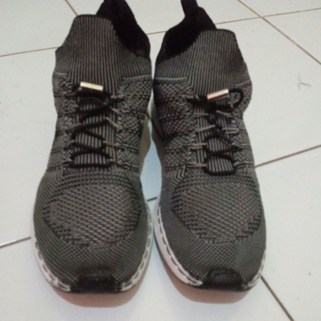 sepatu Nike Air original second size 41-42slip-on