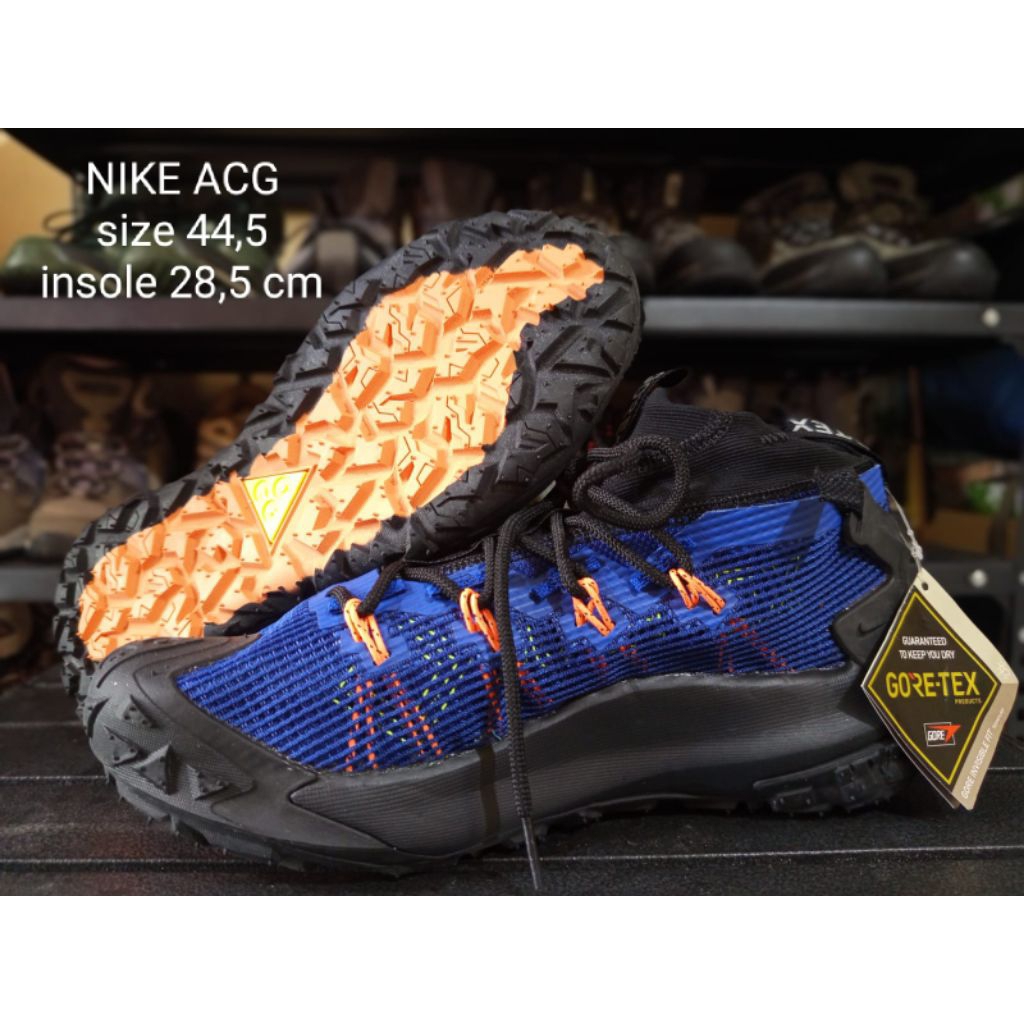 sepatu outdoor NIKE ACG size 44,5