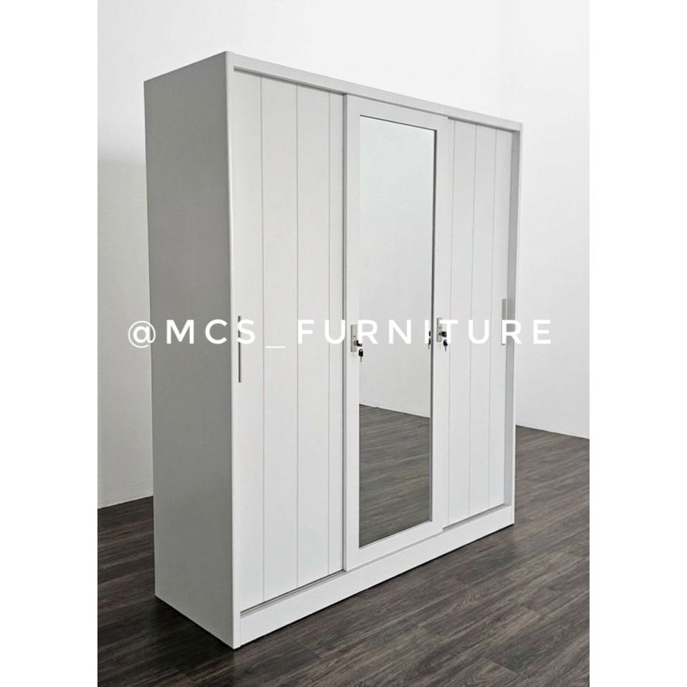 Lemari Besi Sliding Jumbo 3 Pintu (setara 4 pintu) Metal Aluminium Mebel Furniture Semarang