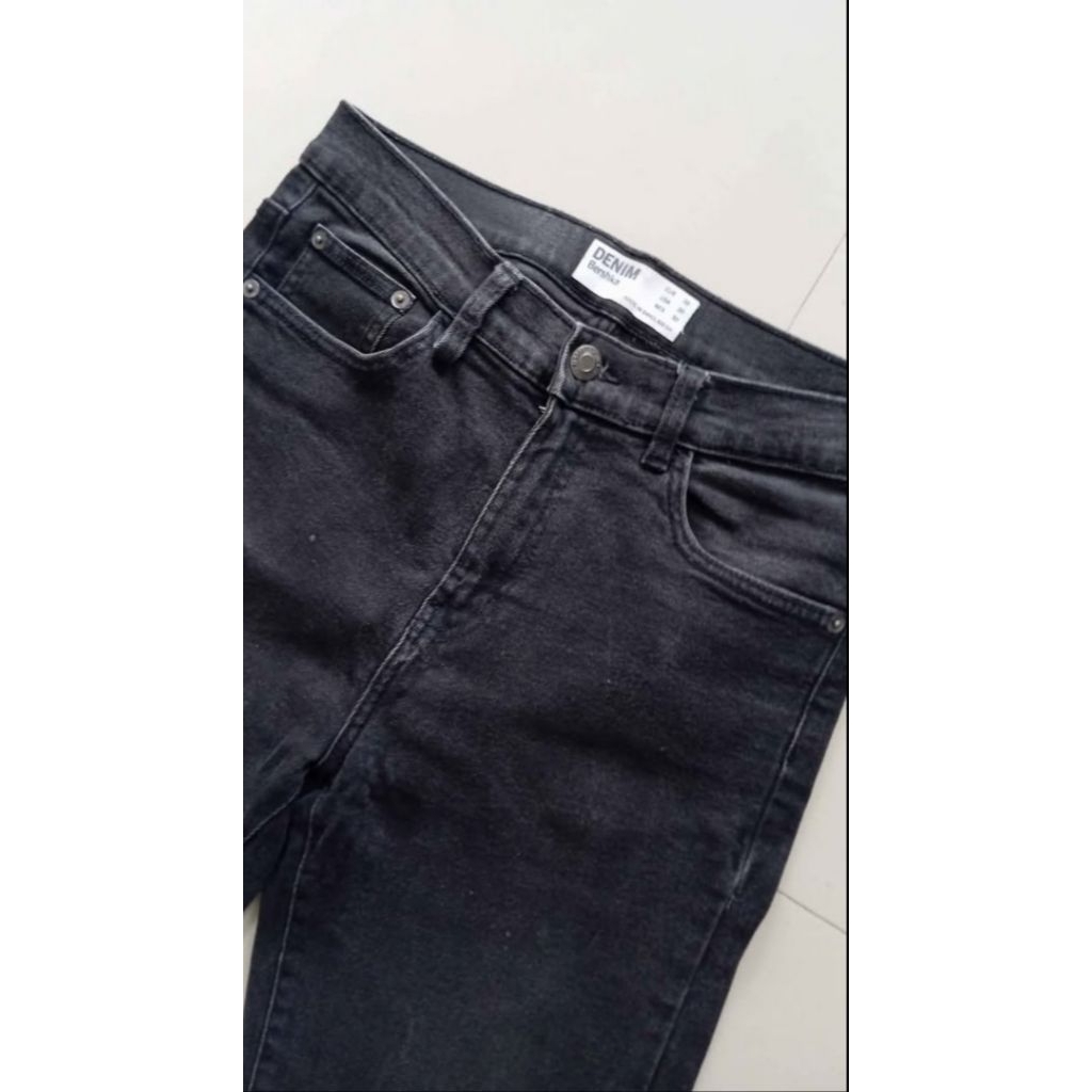 Celana jeans Bershka pria PL