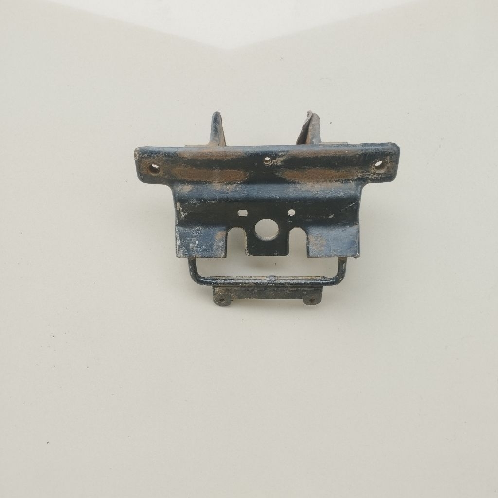Braket kunci Jok Honda Astrea grand bulus original