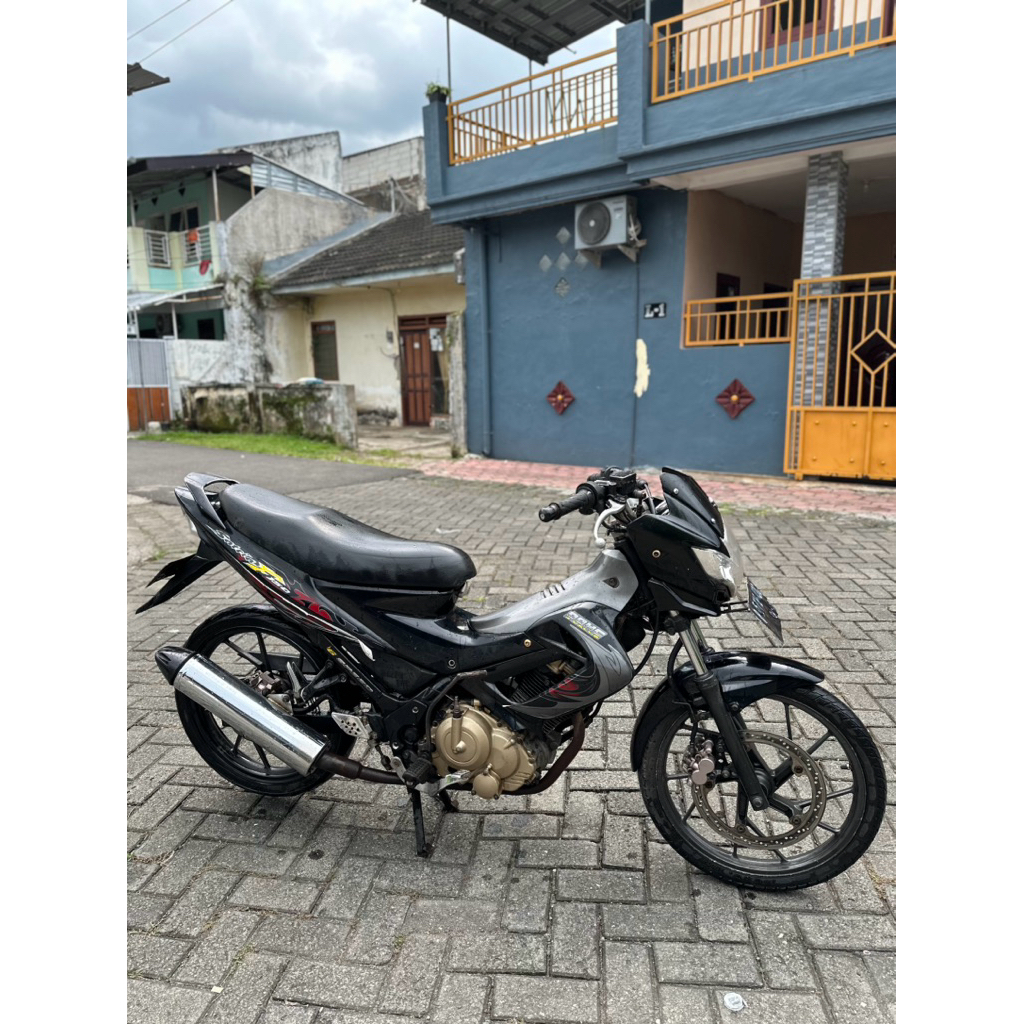 Motor Second Suzuki Satria Fu Tahun 2012 Lengkap STNK BPKB