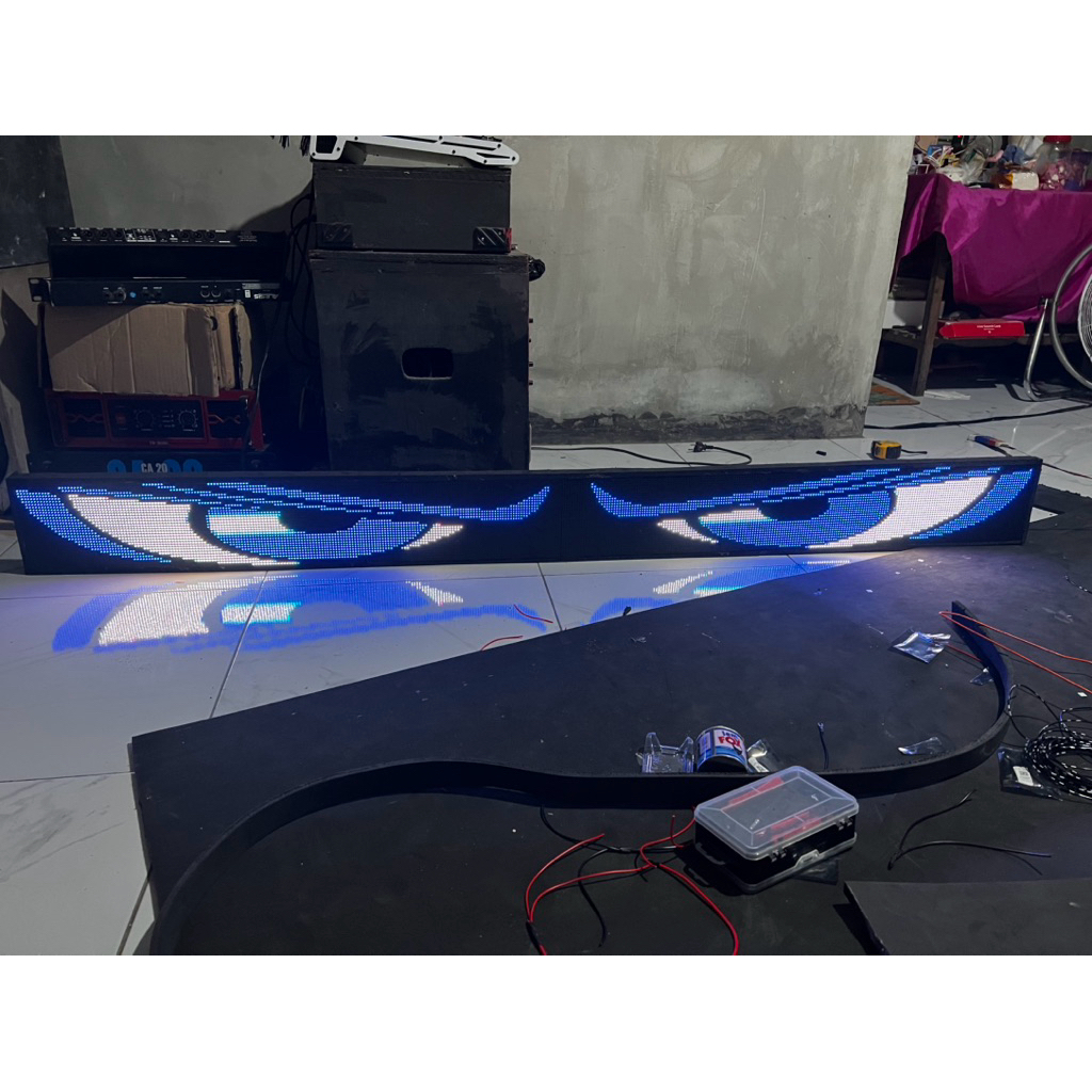 Running Text/video trone Strobo Mata 12/24 volt mobil/bus/truck dll
