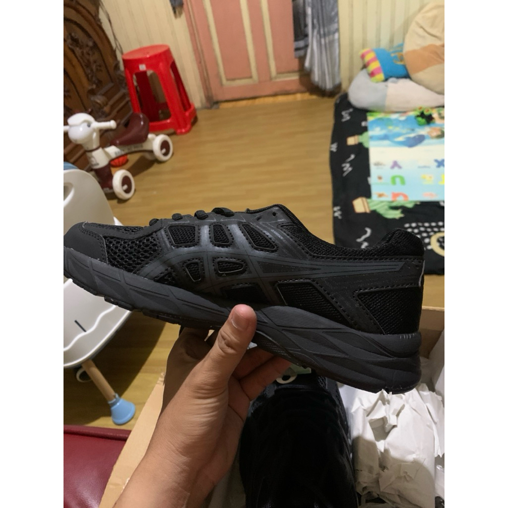 asics gel contend 4