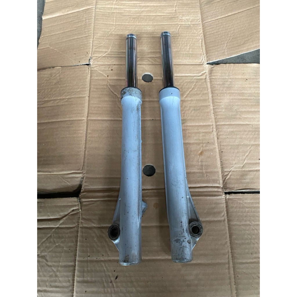 Shock sok shockbreaker depan honda kirana 125 kode kpw tromol pnp supra fit new karisma supra 125 ol