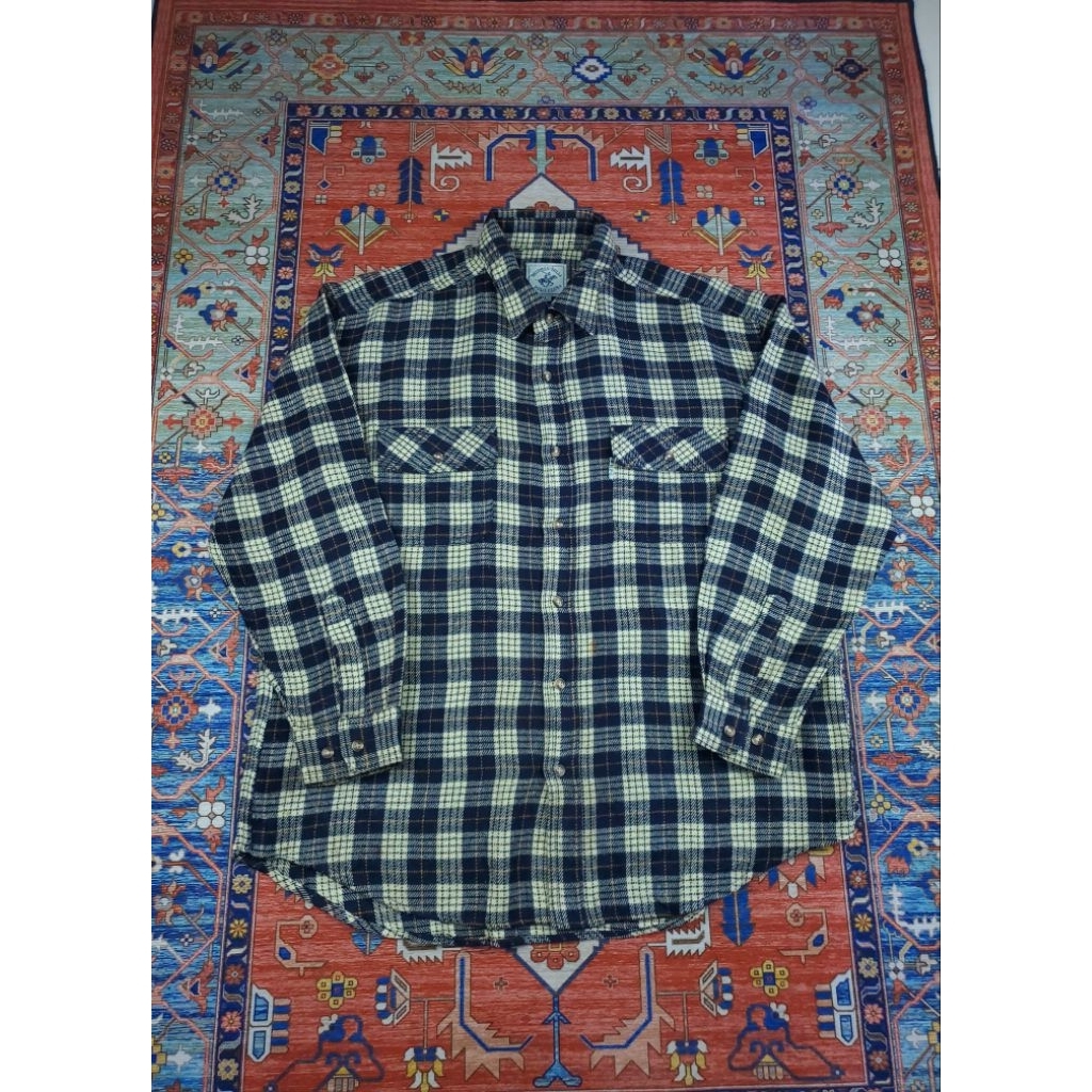 KEMEJA POLO WOL FLANNEL 001