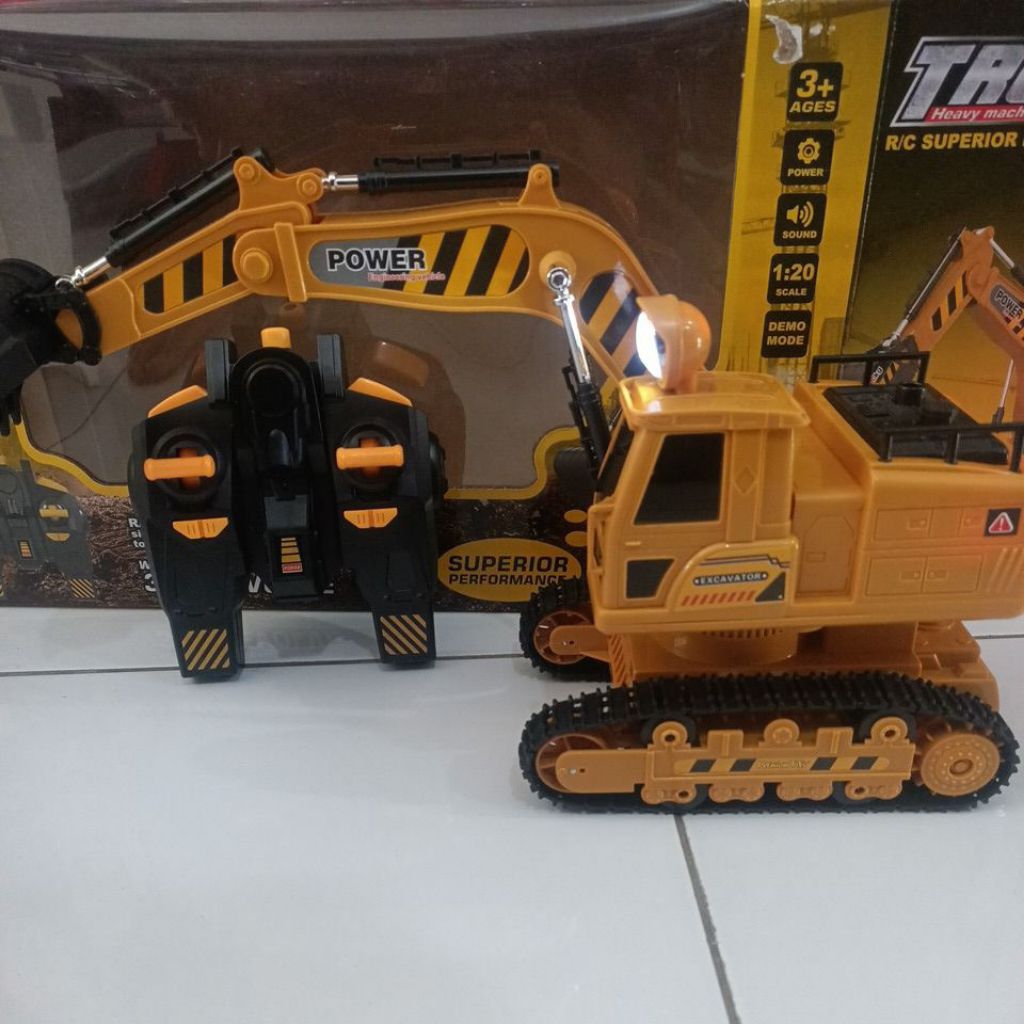 remote control excavator