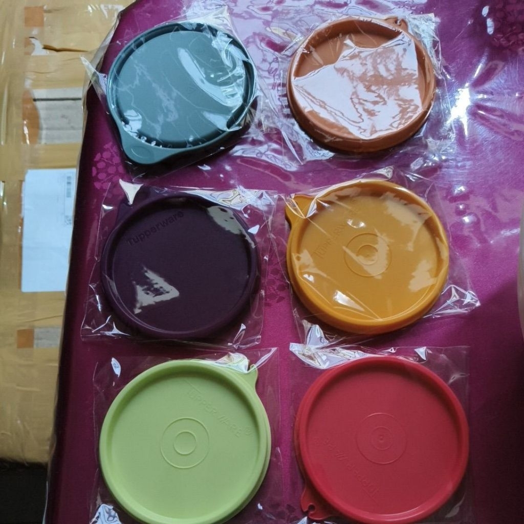 tutup gelas diameter 10 cm Tupperware.tutup flat slim line 1 liter