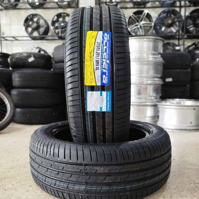 BAN MOBIL RING 17 BAN TUBLES ACCELERA IOTA EVT 215 55 R17  BAN MOBIL MURAH HRV INNOVA BUKAN DUNLOP