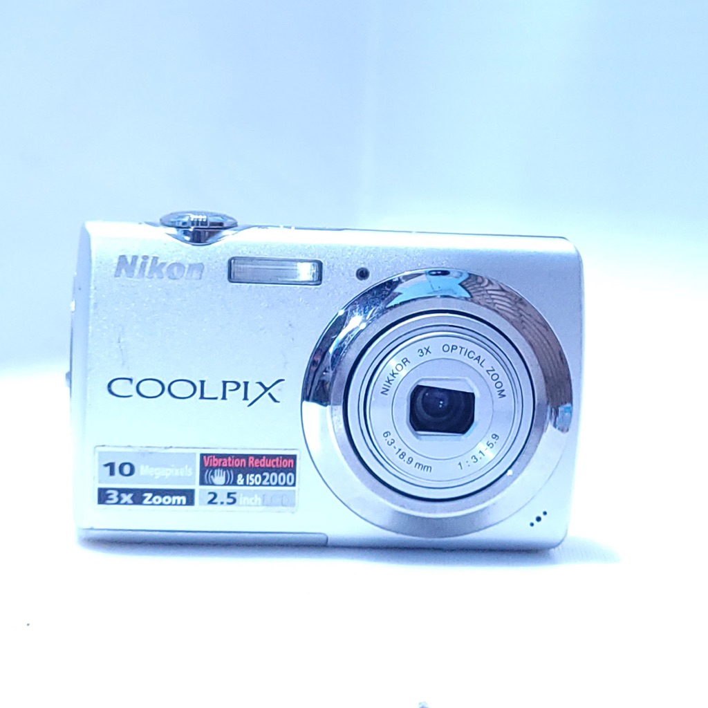 Nikon Coolpix S225 Camera Digital Digicam Camdig Pocket Saku Jadul (BACA DESKRIPSI)