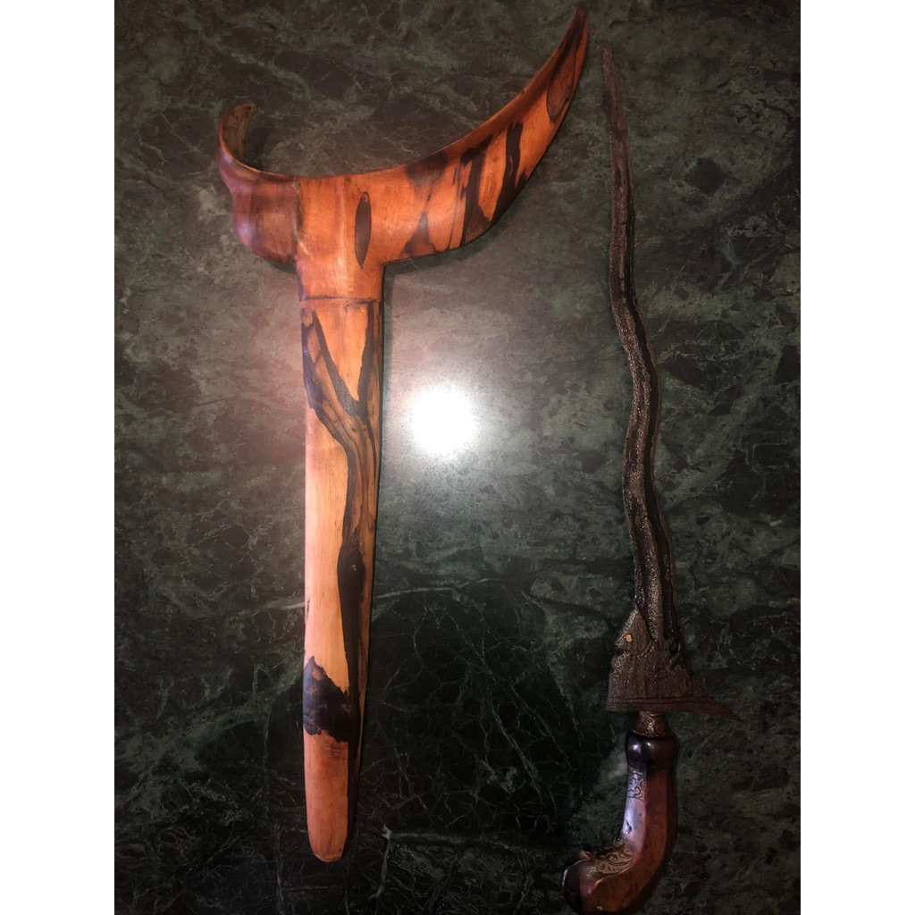 Keris Pusaka Semar Lungguh