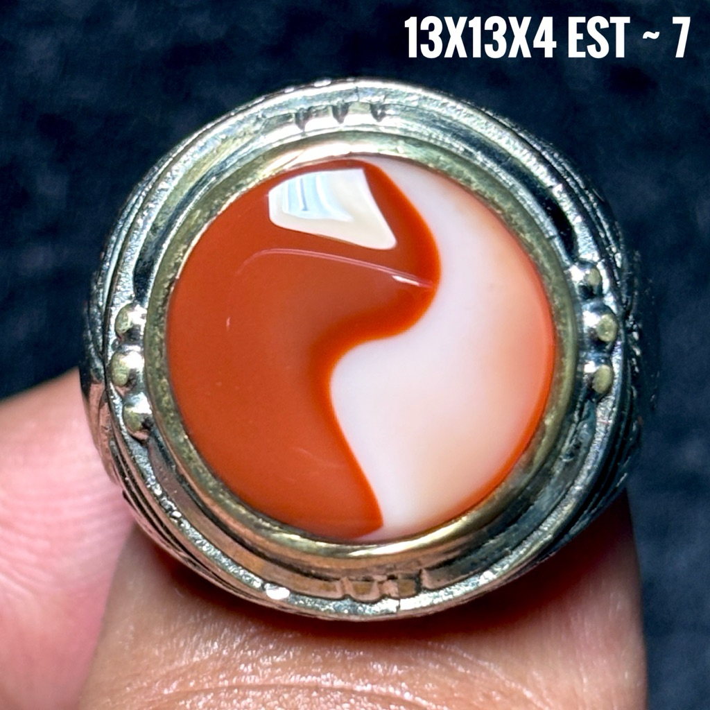 NATURAL BATU AKIK MOTIF YIN YANG