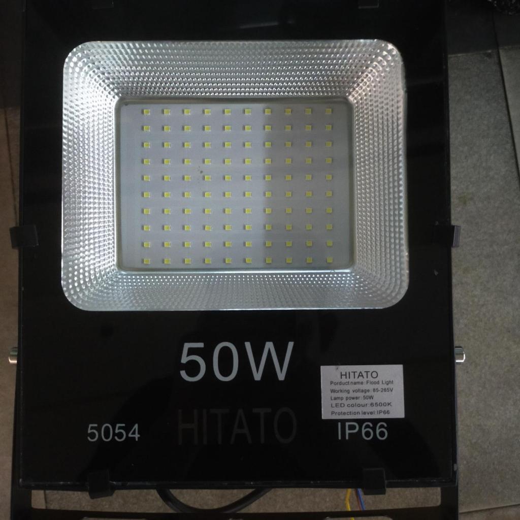 lampu sorot hitato 50 Watt / lampu sorot LED hitato 50 Watt