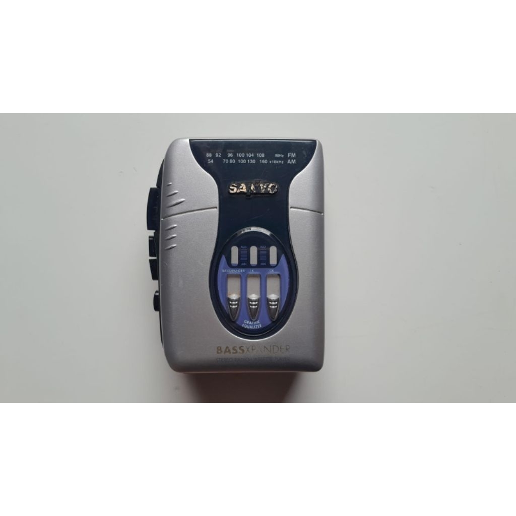 Walkman Sanyo Bass XPander