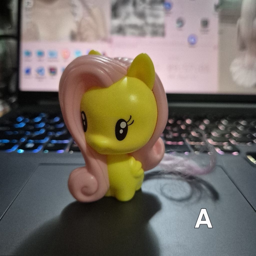 [READY] FLUTTERSHY versi A Mlp my little pony cutie mark crew mainan figur kuda poni hasbro mcd happ