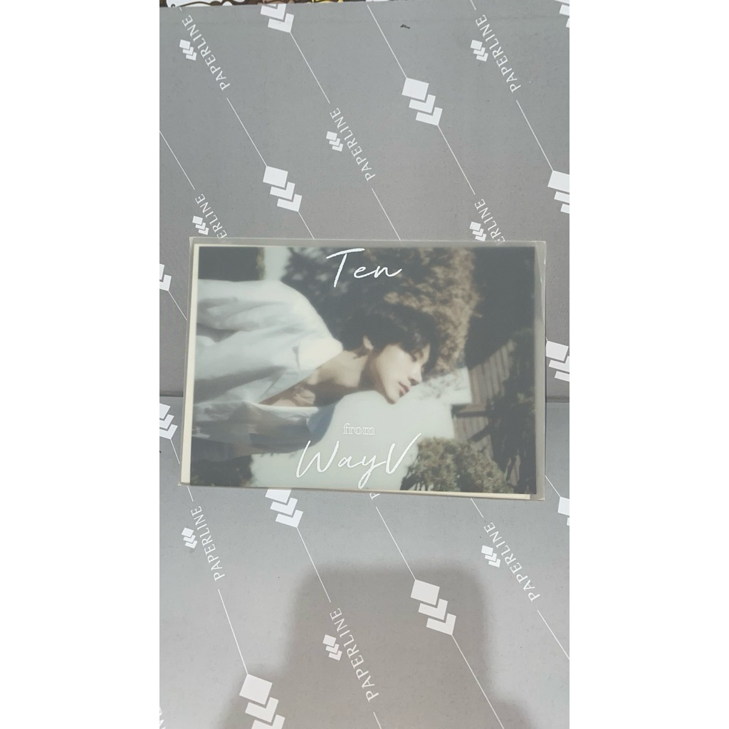 WAYV - PHOTOBOOK HOLIDAY TEN VER. POSTCARD