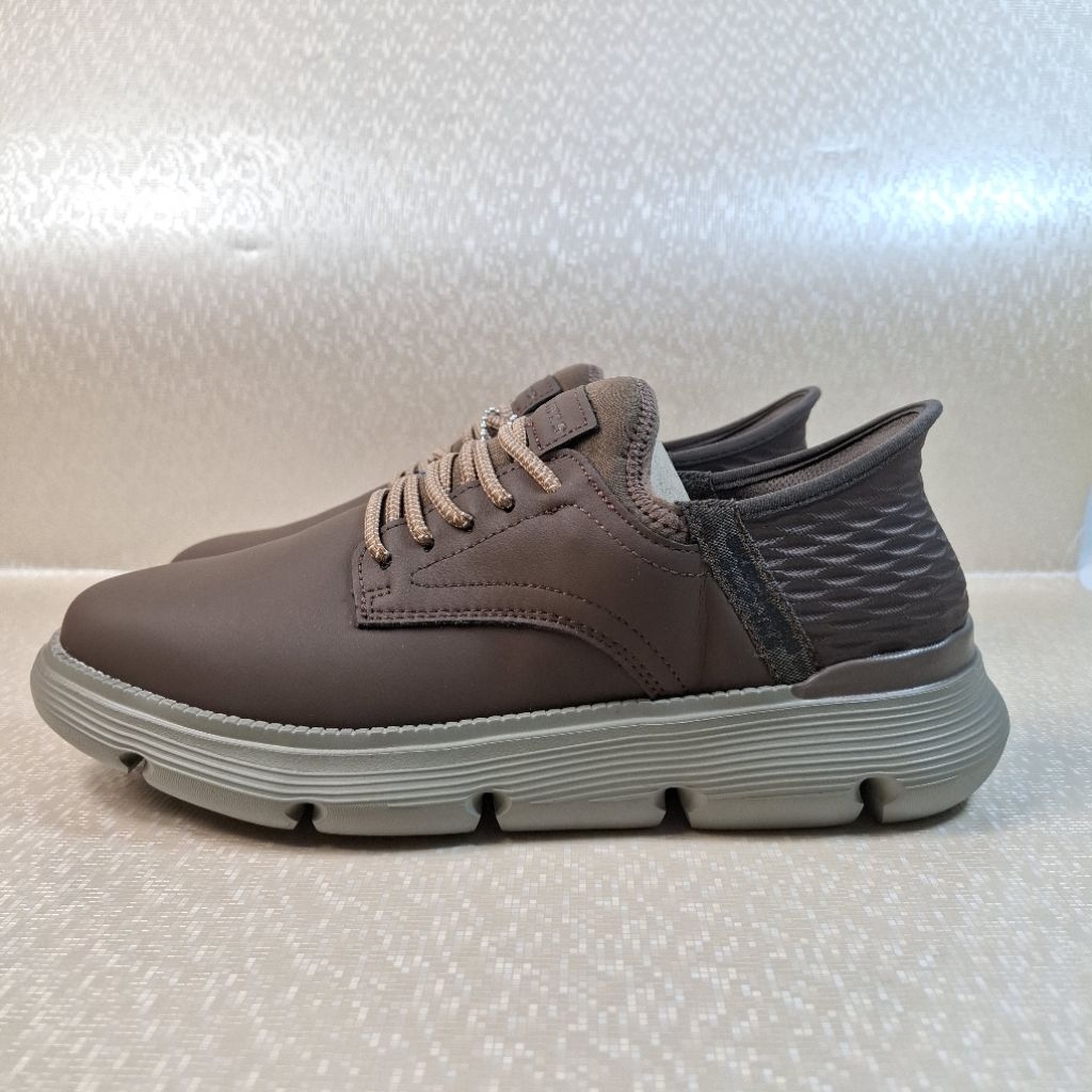 SEPATU SKECHERS SLIP INS GARZA  SLIP ON
