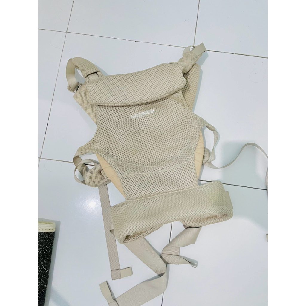 Preloved Gendongan Mooimom