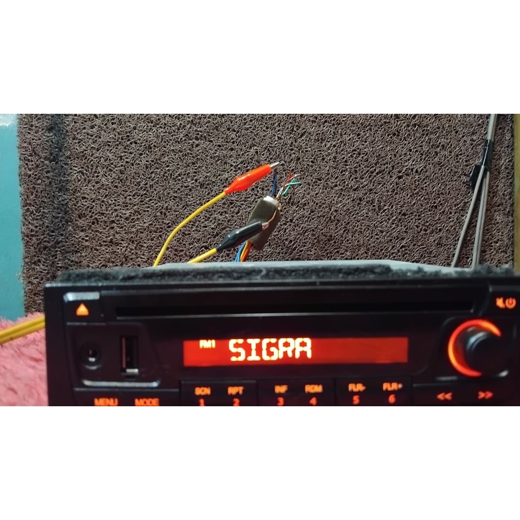 head unit singgeldis  standar mobil sigra bisa usb
