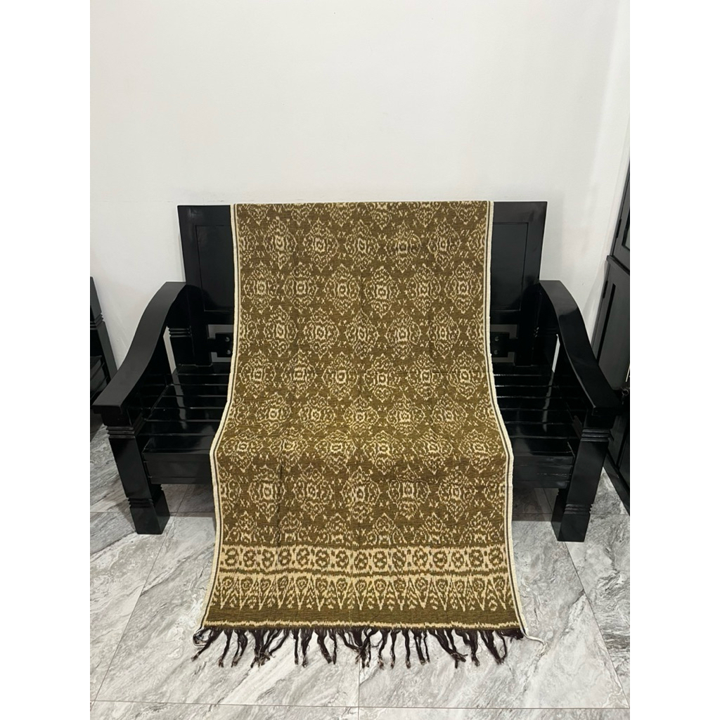 Saput bali tenun blanket
