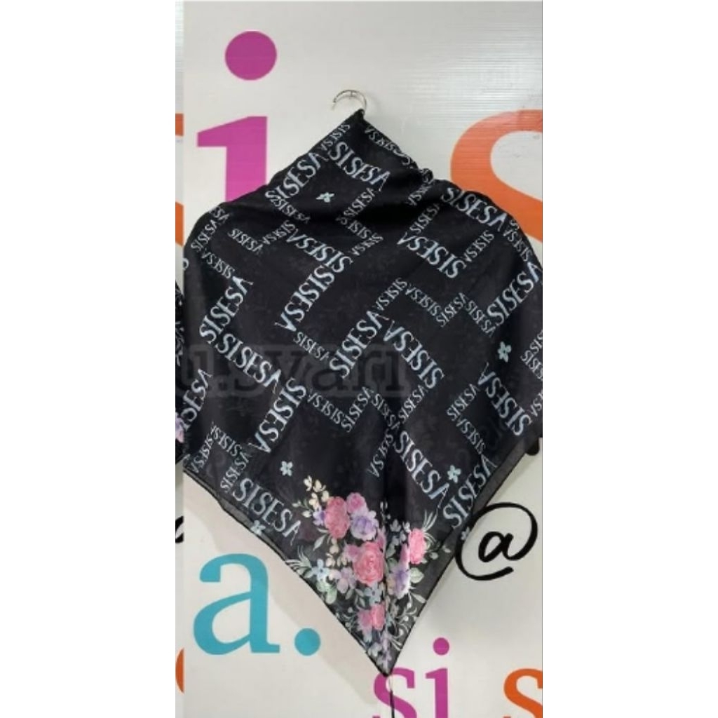 Scarf Sisesa